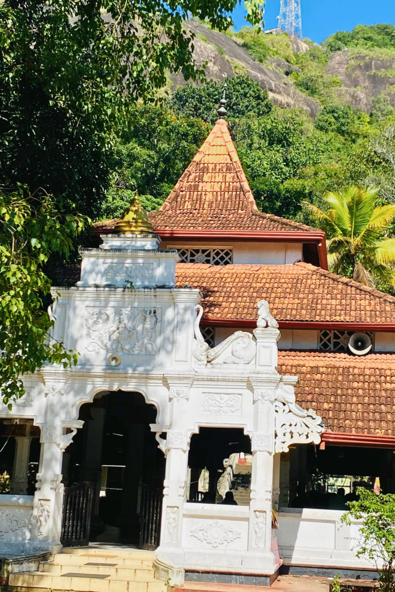 Front view of Athkanda Raja Maha Viharaya in Kurunegala, Sri Lanka