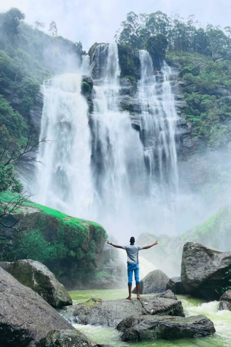 Popular tourist spot — Bomburu Ella Waterfall in central highlands