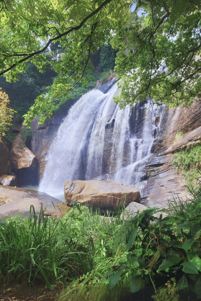 Scenic view of Huluganga waterfall near Kandy