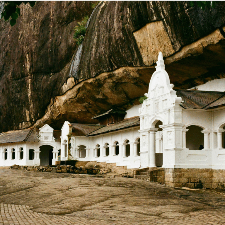 Dambulla Viharaya Buddhist cave temple in Sri Lanka