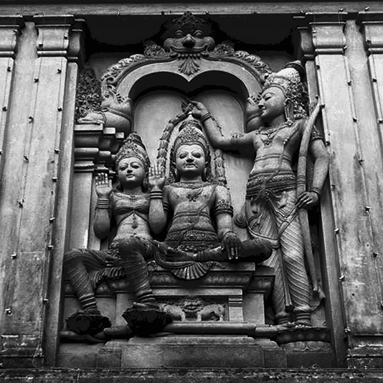Traditional Buddhist architecture at Kelaniya temple