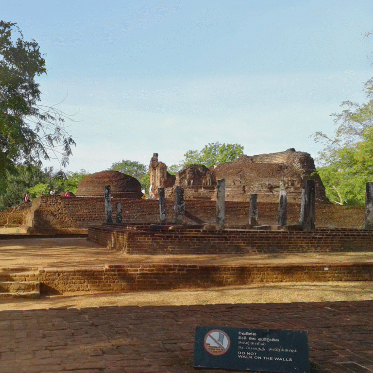 Polonnaruwa attraction Pothgul Viharaya ruins