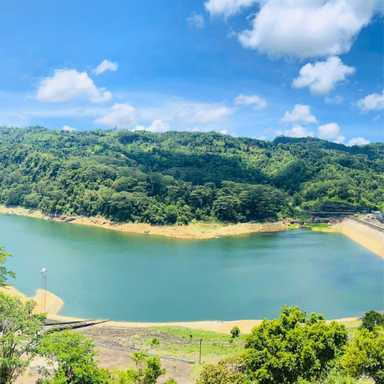 Kothmale Dam tourist attraction in Nuwara Eliya district