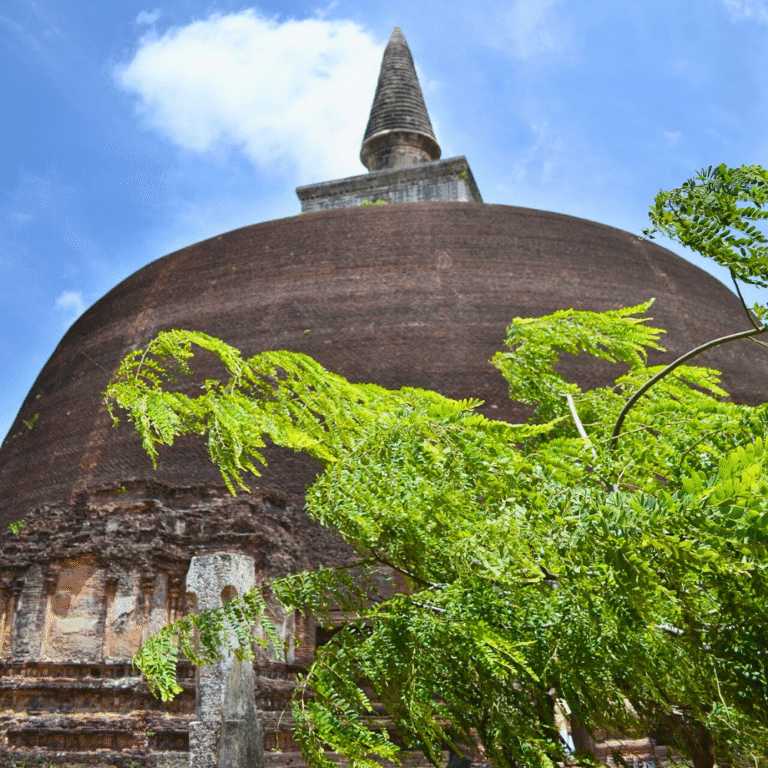 Large brick stupa Rankoth Vehera Sri Lanka