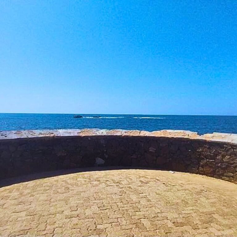 Mahamodara Marine Walk viewpoint overlooking the Indian Ocean in Sri Lanka