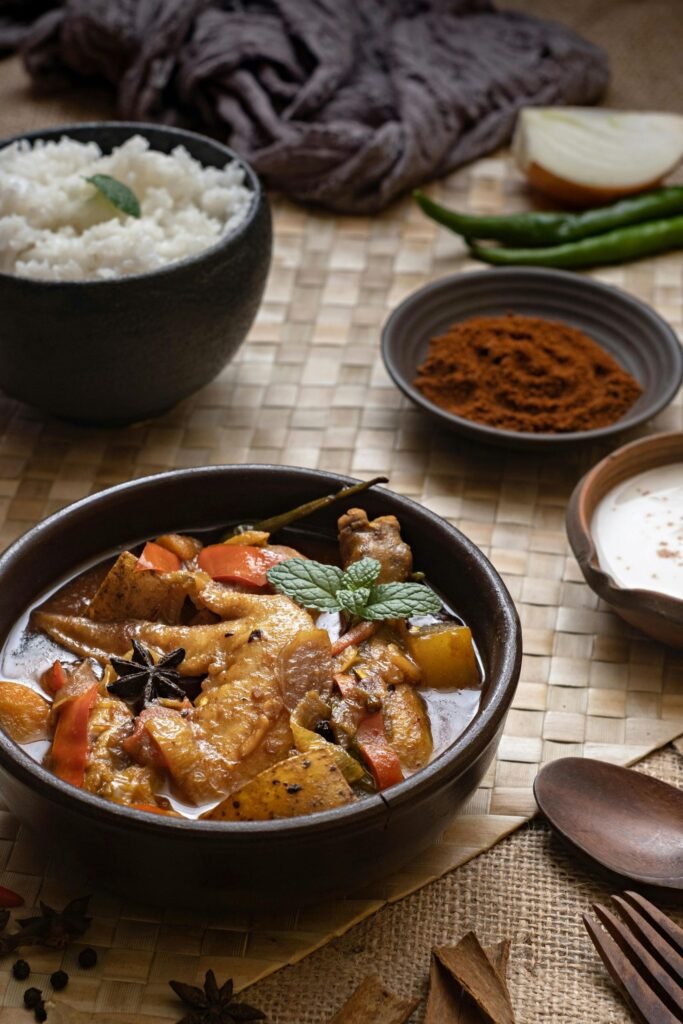Sri Lankan style chicken curry with roasted spices