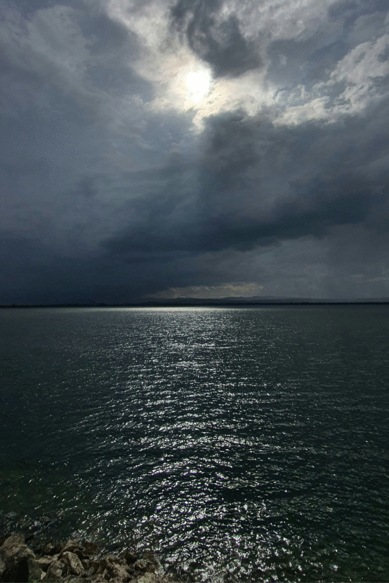 Ancient irrigation tank Parakrama Samudraya Polonnaruwa