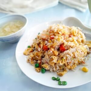 traditional Sri Lankan set menu with rice and curry