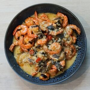 freshly cooked Sri Lankan seafood curry with prawns