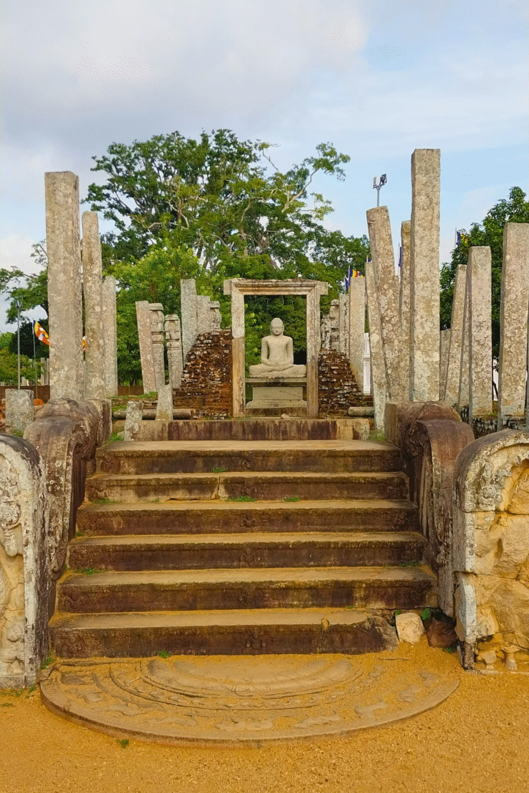 Sacred Thuparama Image House Anuradhapura architecture