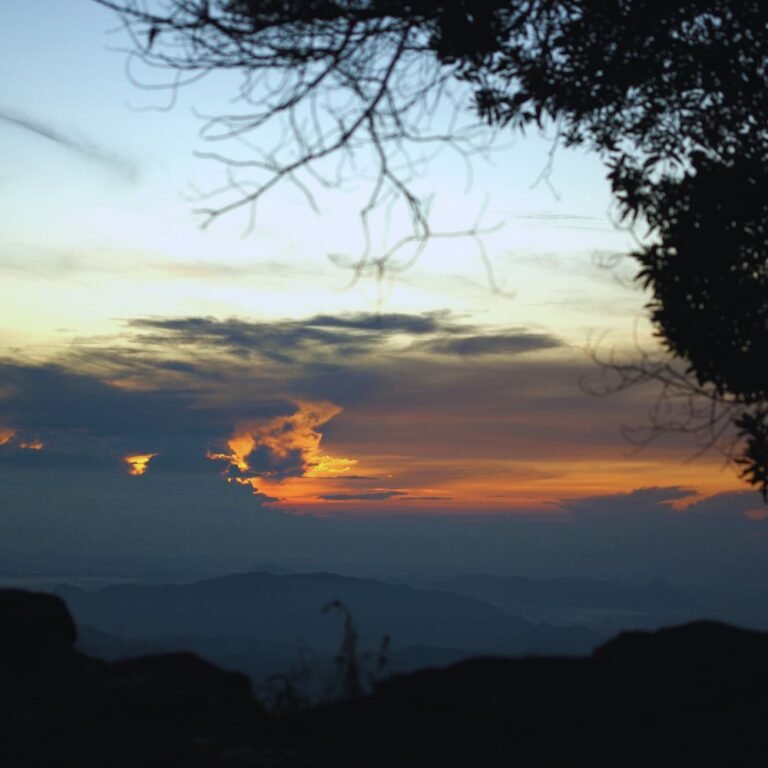 Babaragala Pathana mountain view in Sri Lanka
