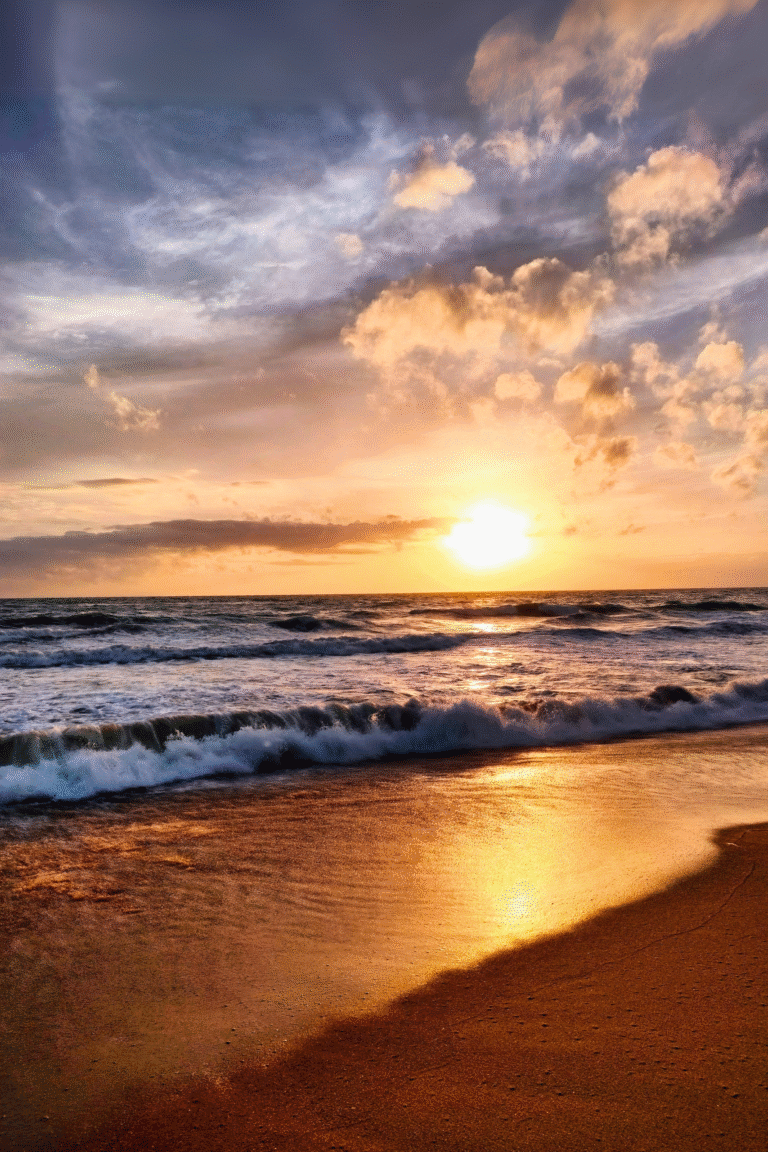 Scenic sunset over Mount Lavinia Beach in Sri Lanka