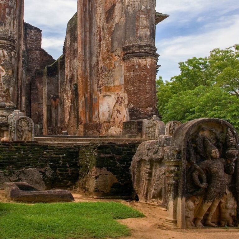 Ancient Buddhist temple architecture at Lankathilaka