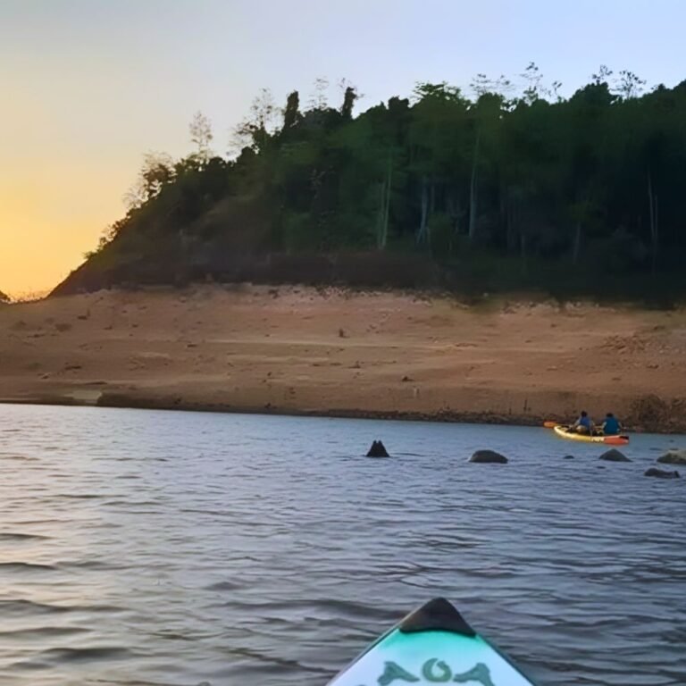 Samanalawewa Reservoir scenic view in Sri Lanka
