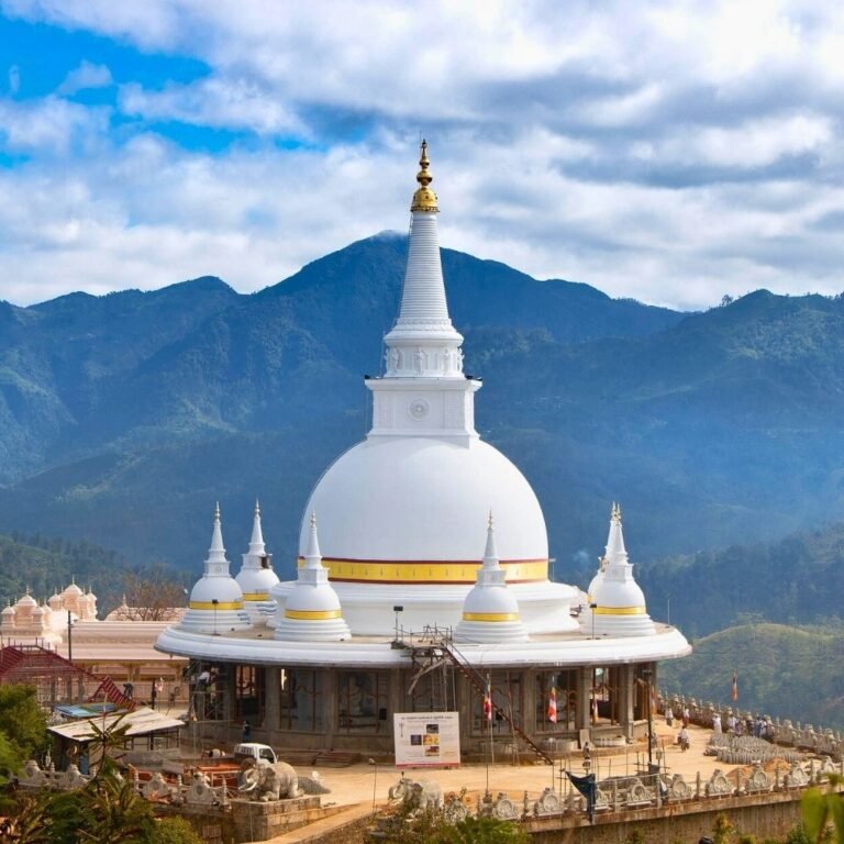 Close-up of Sathbudu Maha Seya intricate stupa design