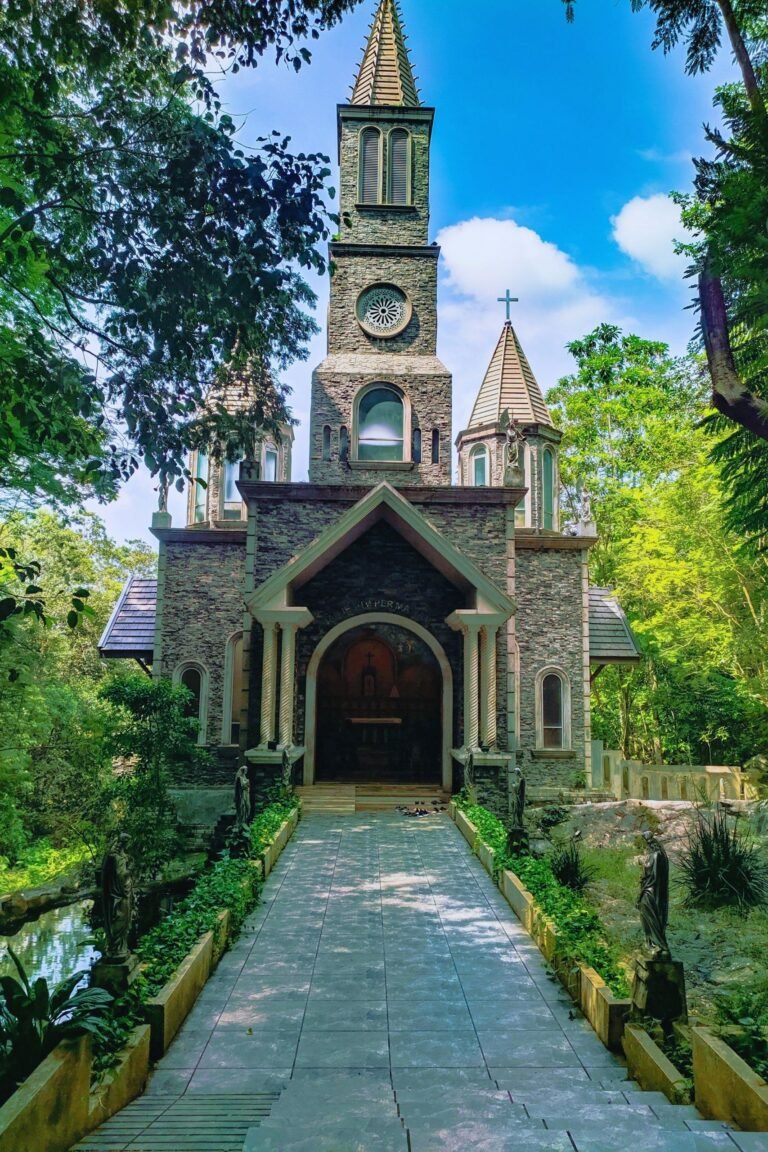 Beautiful architecture of Tewatta Basilica
